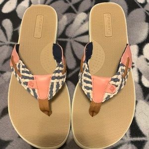 Brand New Size 12 Woman’s Sperry sandals.